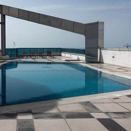 Spacious 3 Bedroom Apartm Beach Front Abu Dhabi Esterno foto